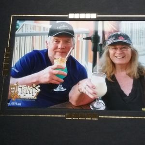 Meet your Posher, Sharon